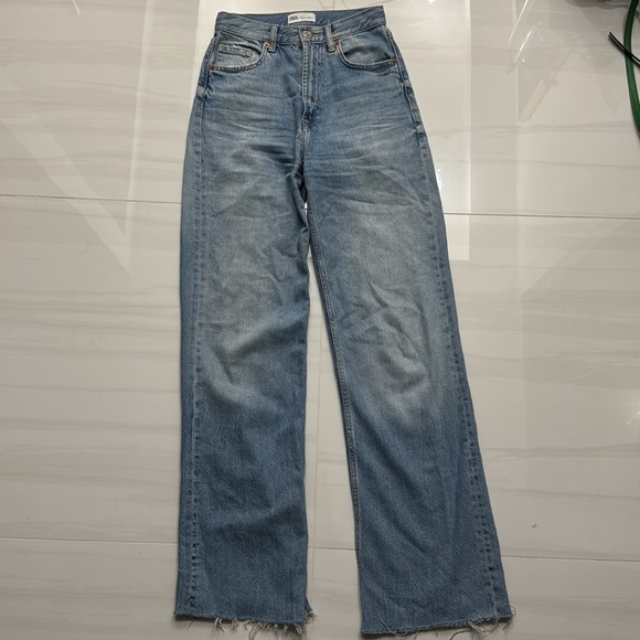 Zara size 25/0 wide leg jeans - Picture 2 of 5